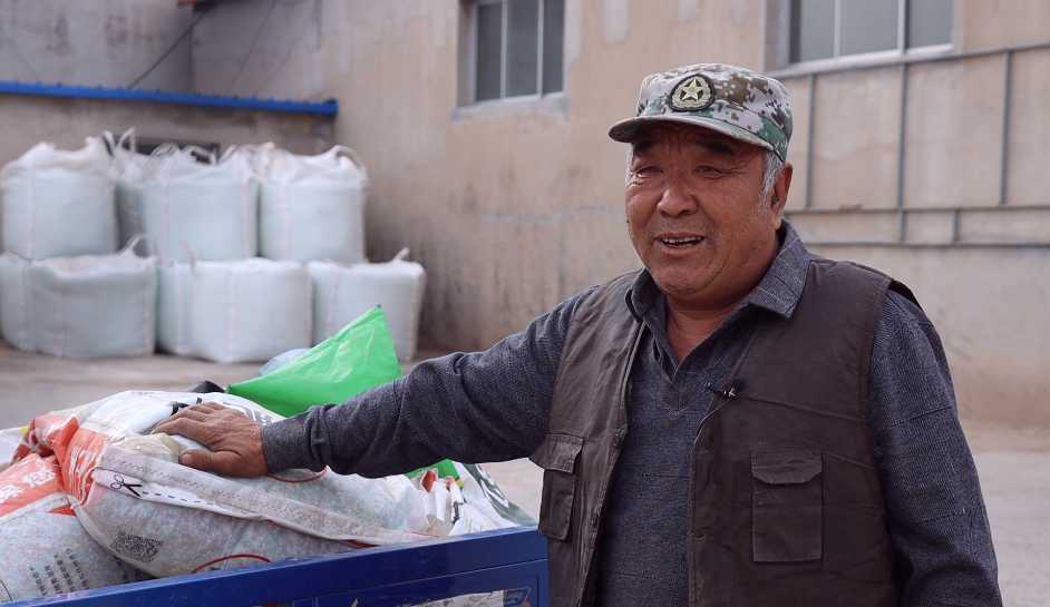 第一个故事1(马国民).png 第一个故事1(马国民).png