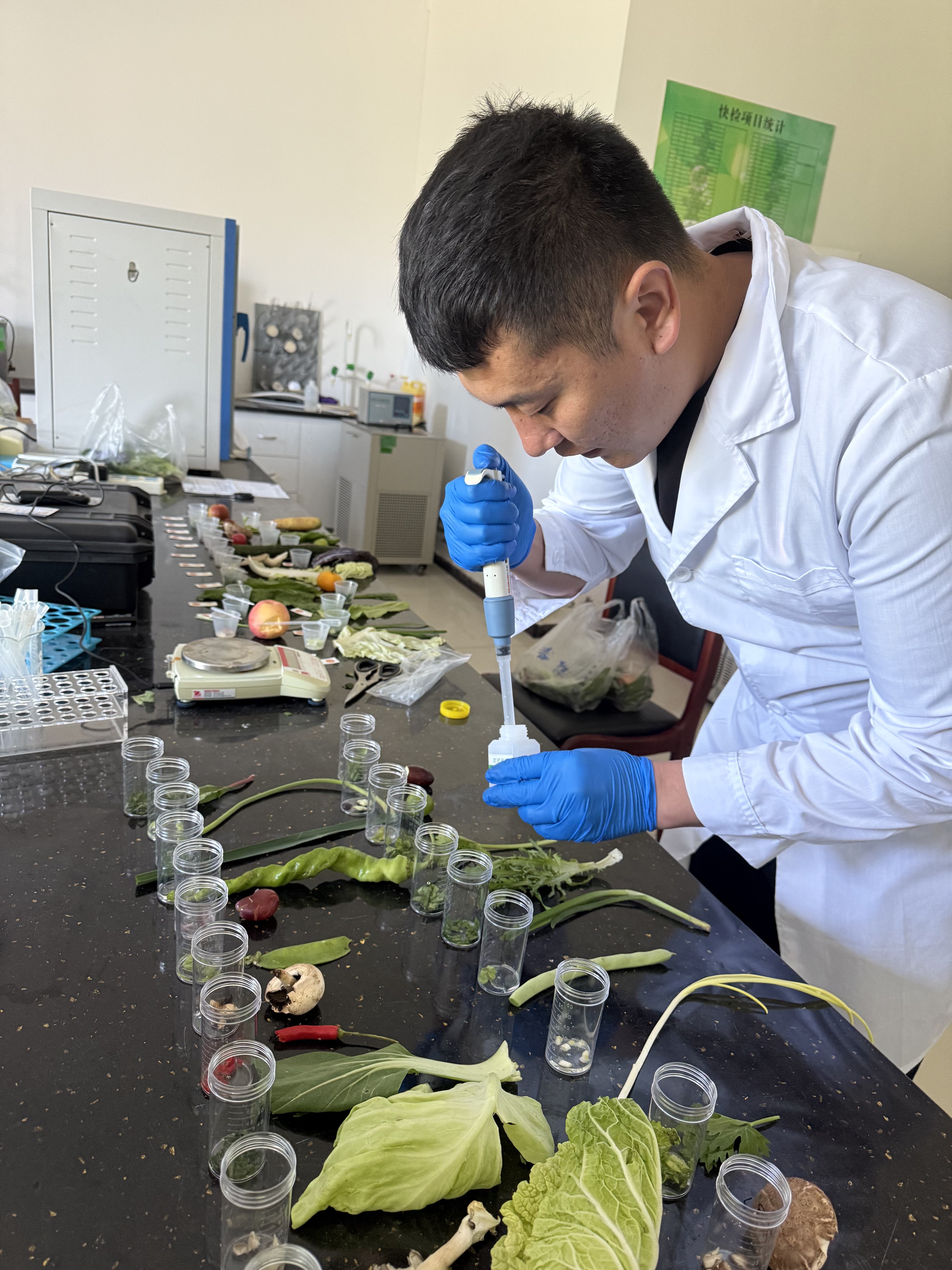 0e513b1d6c803c3dc73bd97a9a9025d0.JPG 0e513b1d6c803c3dc73bd97a9a9025d0.JPG