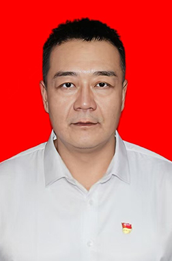 任伟.jpg