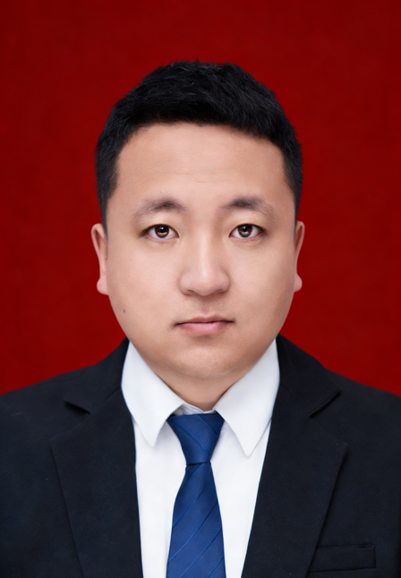 韩冰1.png